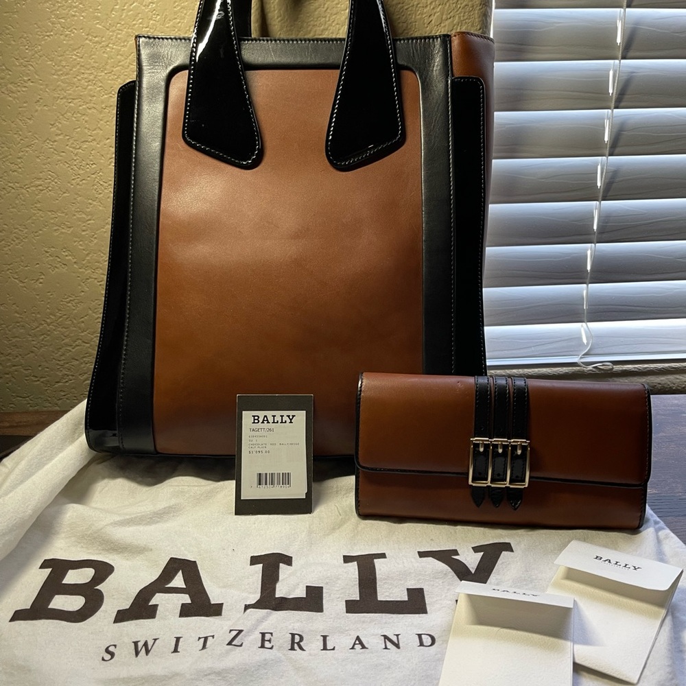 Ballys bag and wallet never used